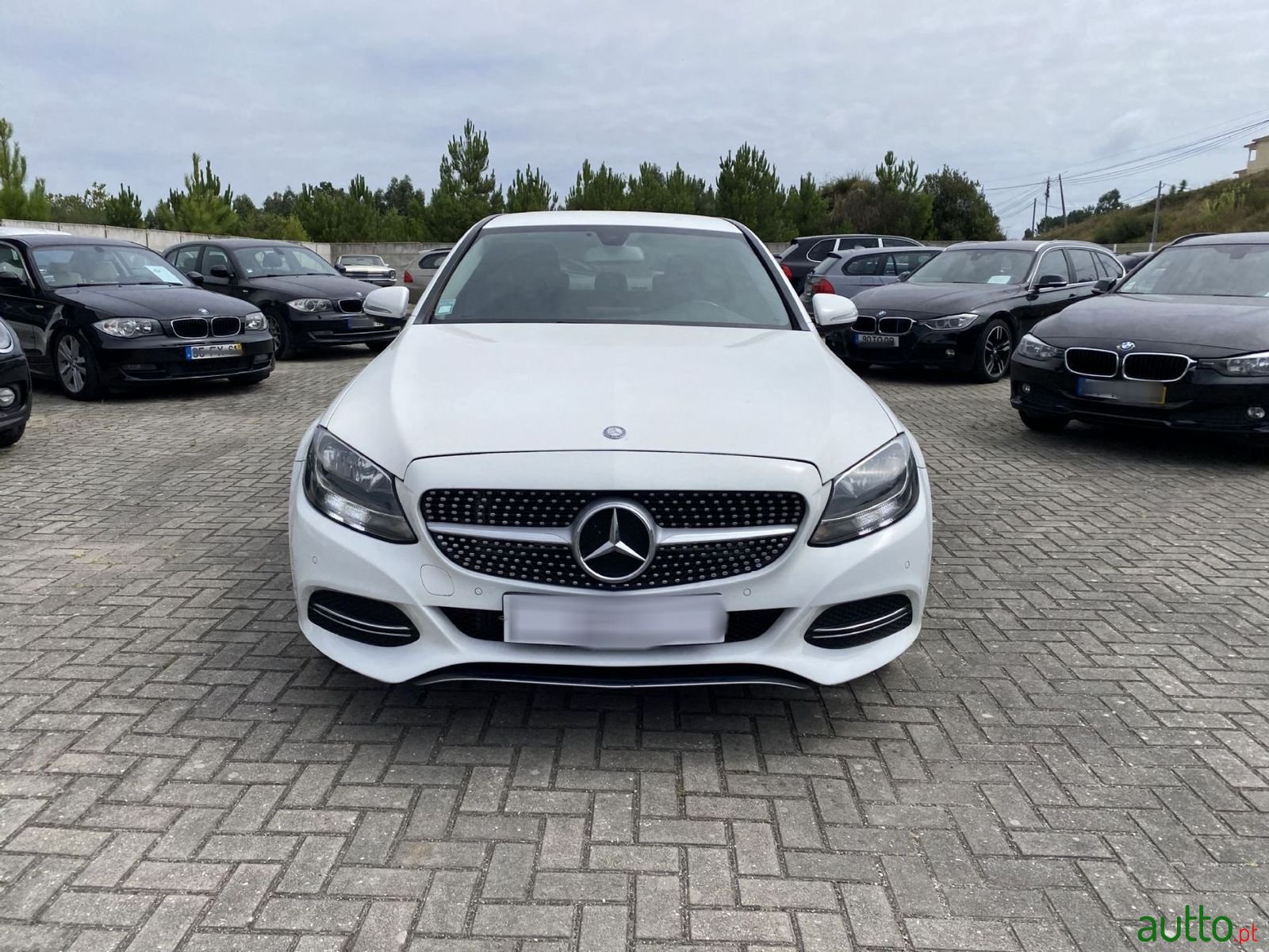 2014' Mercedes-Benz C-220 photo #2