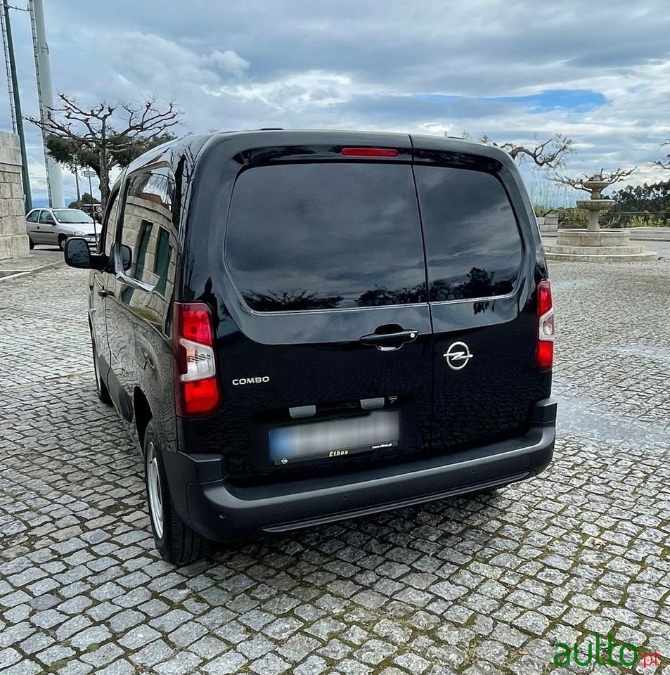 2021' Opel Combo photo #3
