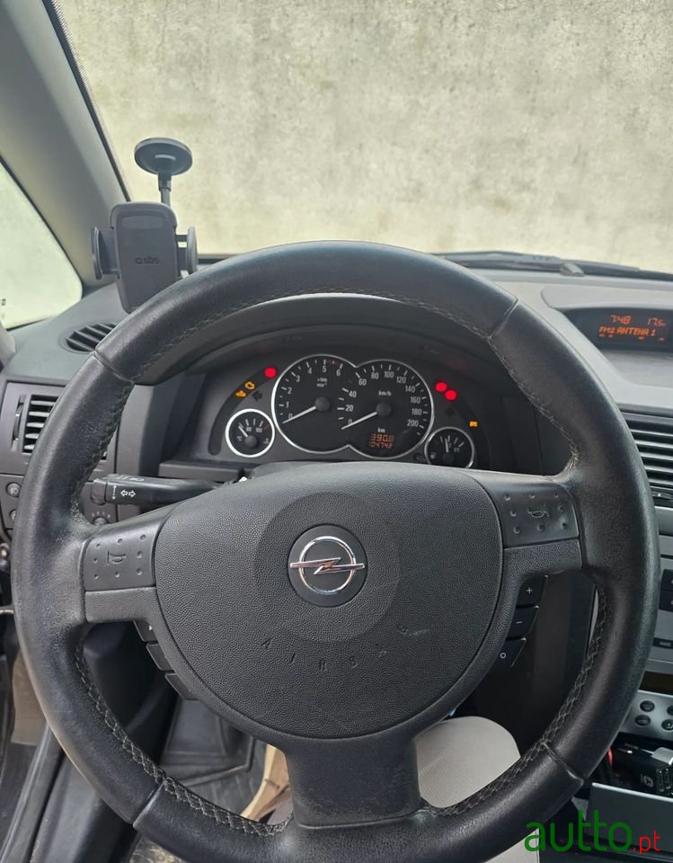 2004' Opel Meriva 1.3 Cdti Enjoy photo #3