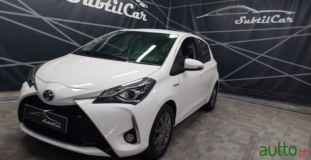 2019' Toyota Yaris 1.5 Hsd Exclusive photo #3