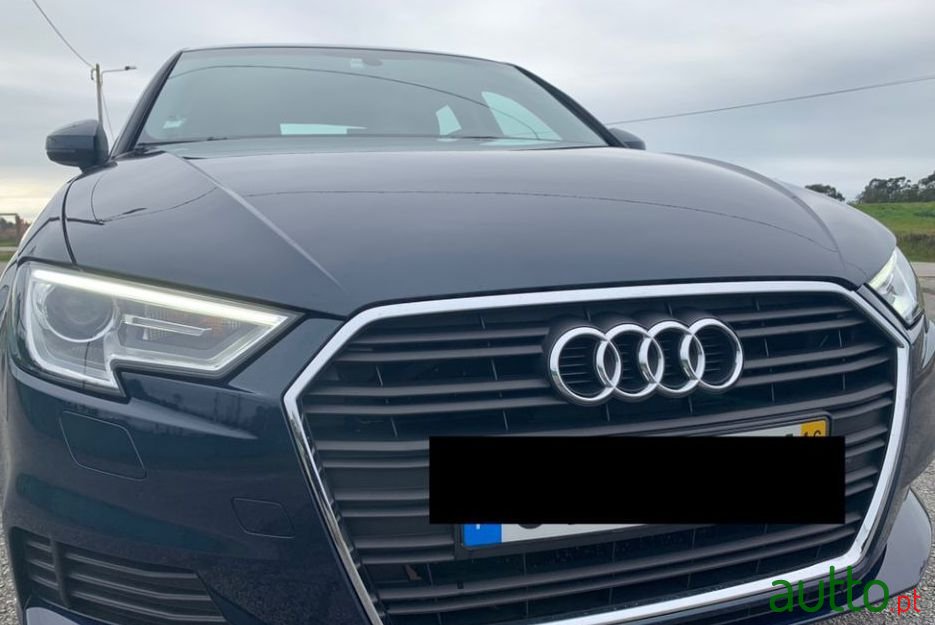 2016' Audi A3 Sportback photo #1