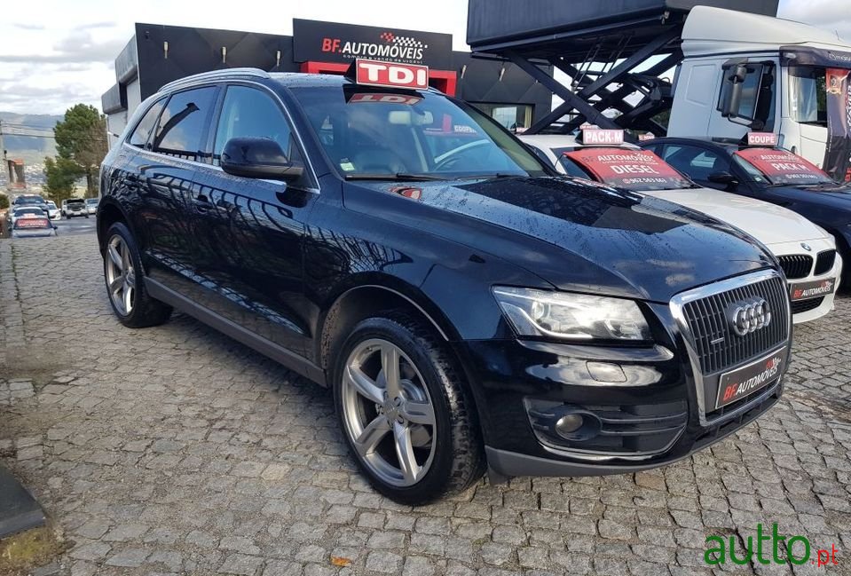 2009' Audi Q5 photo #5