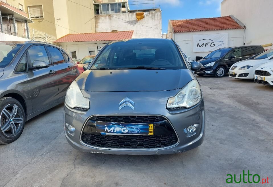 2011' Citroen C3 photo #6