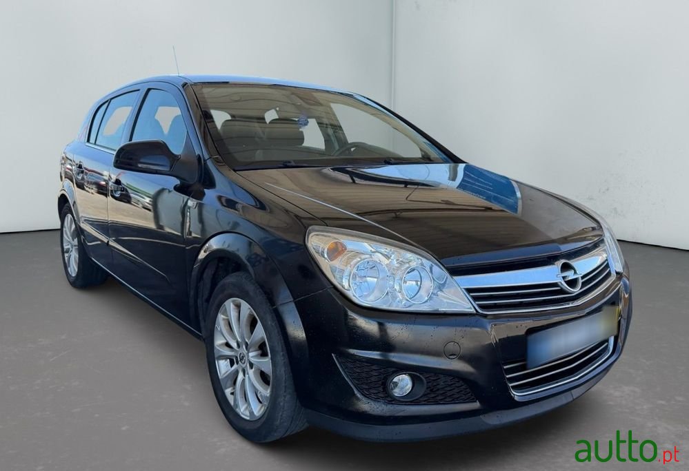 2009' Opel Astra photo #2