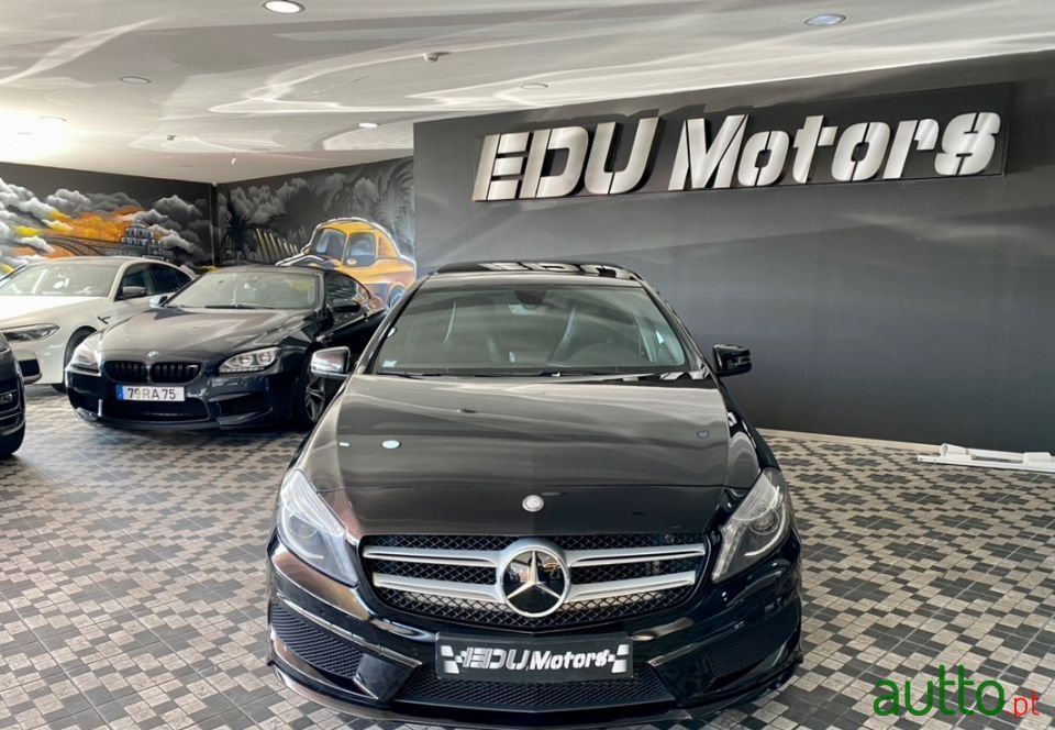 2015' Mercedes-Benz A-200 photo #3