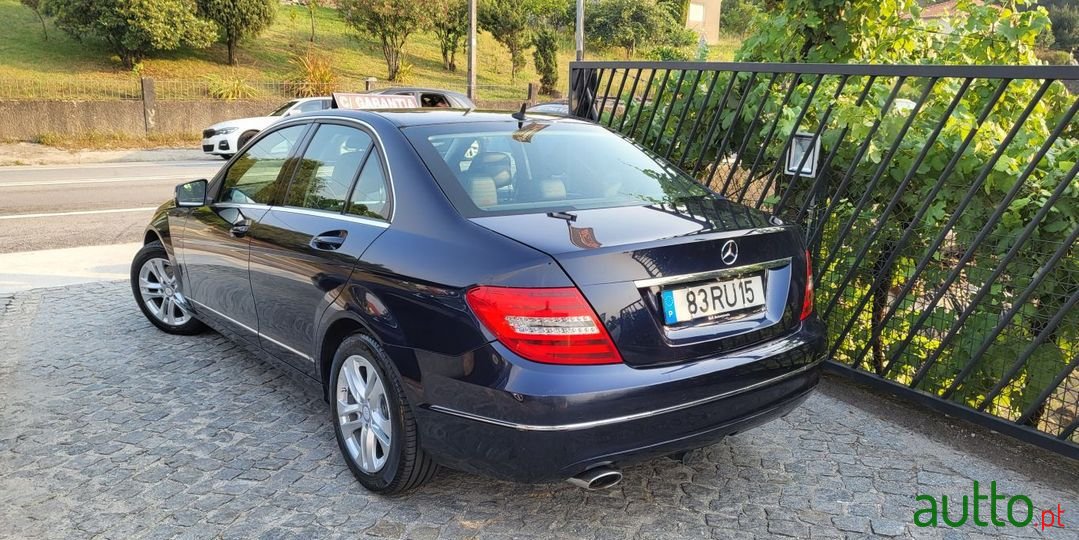 2013' Mercedes-Benz C-220 photo #3