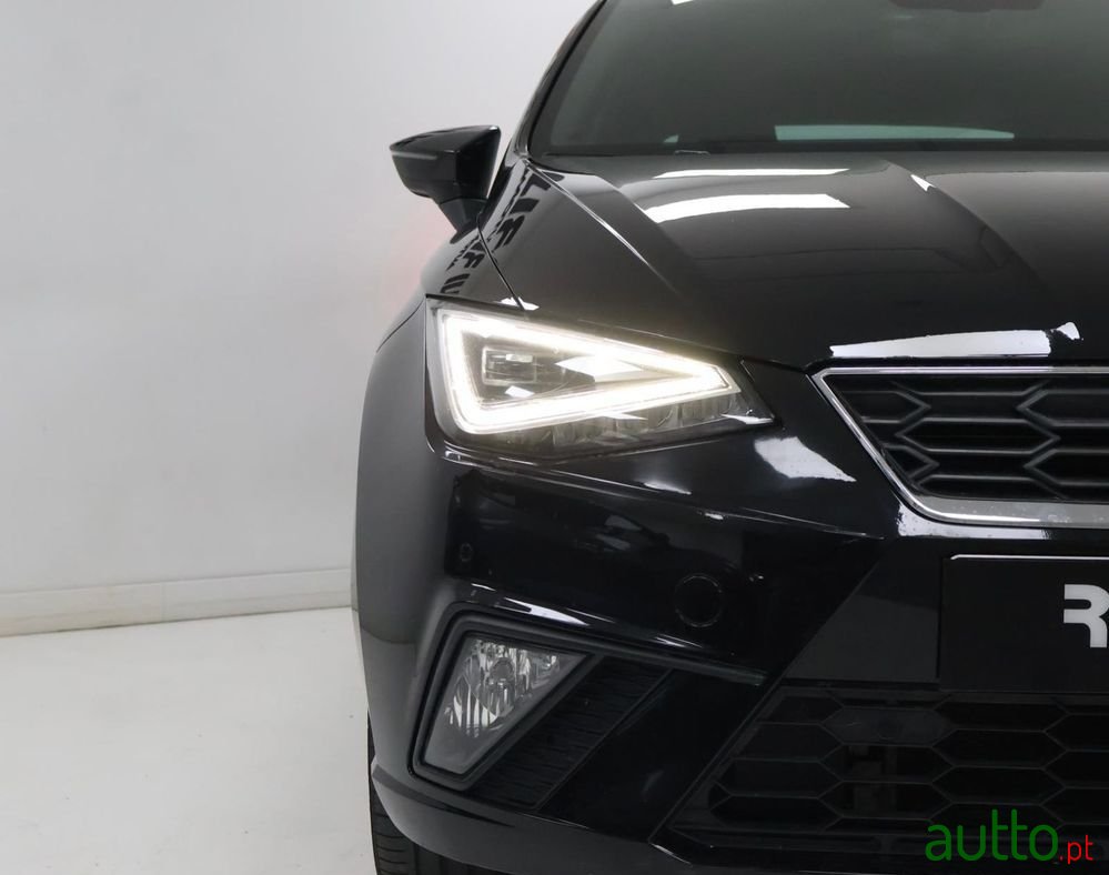 2022' SEAT Ibiza 1.0 Tsi Fr photo #6