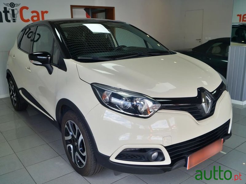 2013' Renault Captur photo #2