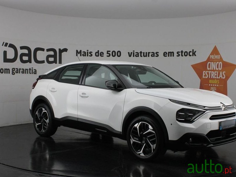 2021' Citroen C4 1.2 Puretech Feel photo #2