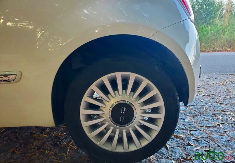 2012' Fiat 500 photo #4
