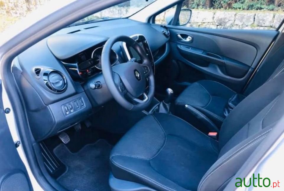 2016' Renault Clio photo #4