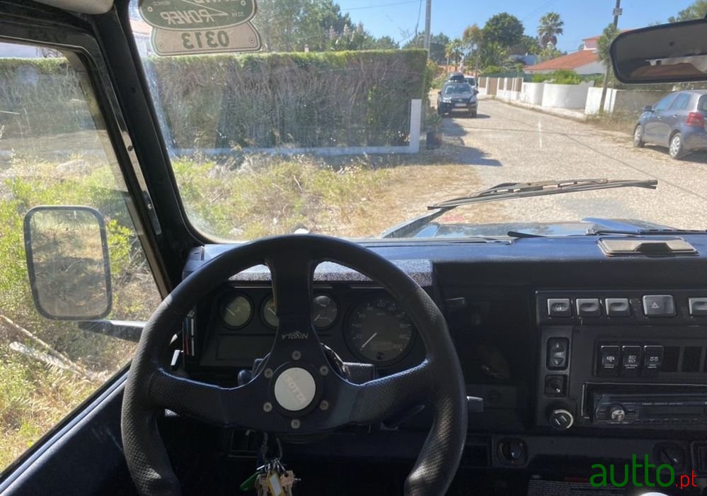 2005' Land Rover Defender photo #5