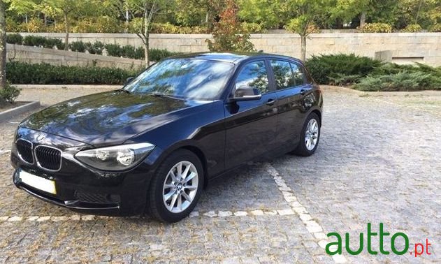 2012' BMW 116 photo #2