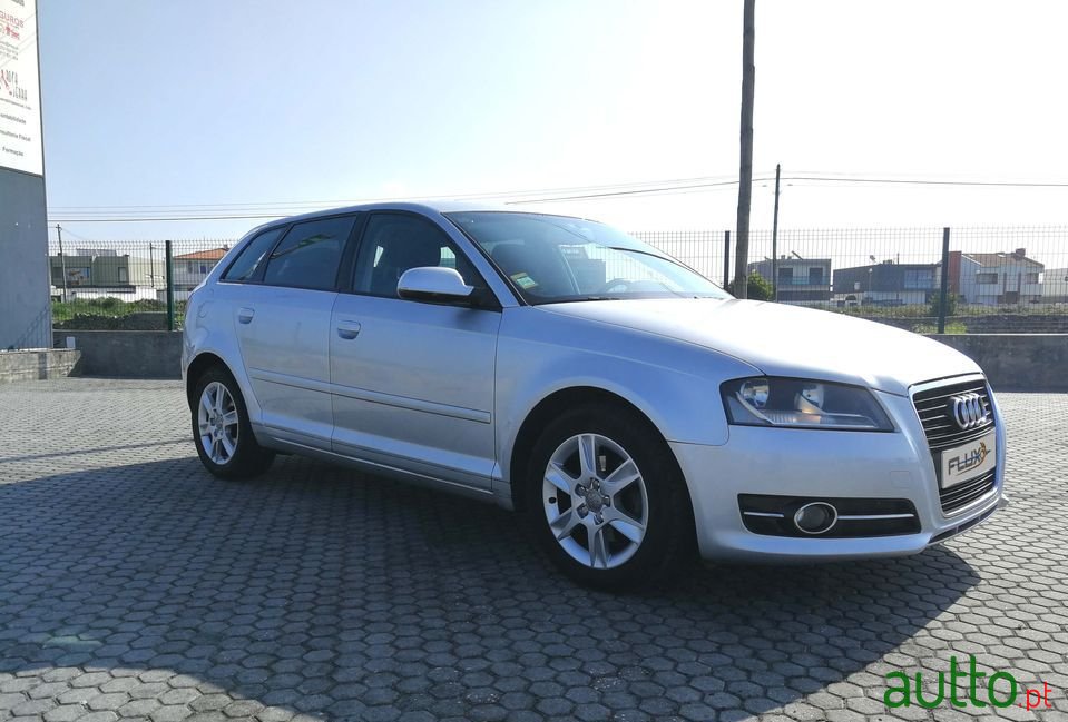 2011' Audi A3 Sportback photo #4