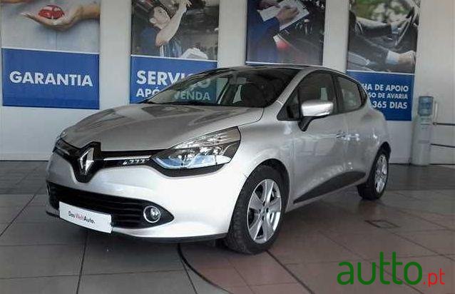 2013' Renault Clio 1.5 Dci Dynamique S photo #1