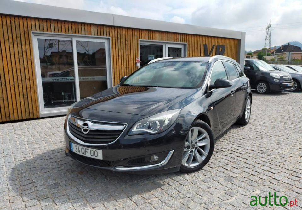 2015' Opel Insignia Sports Tourer photo #1