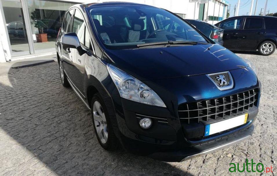 2010' Peugeot 3008 1.6 Hdi Sport photo #2