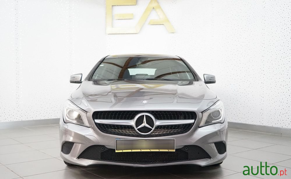 2015' Mercedes-Benz Classe Cla photo #2