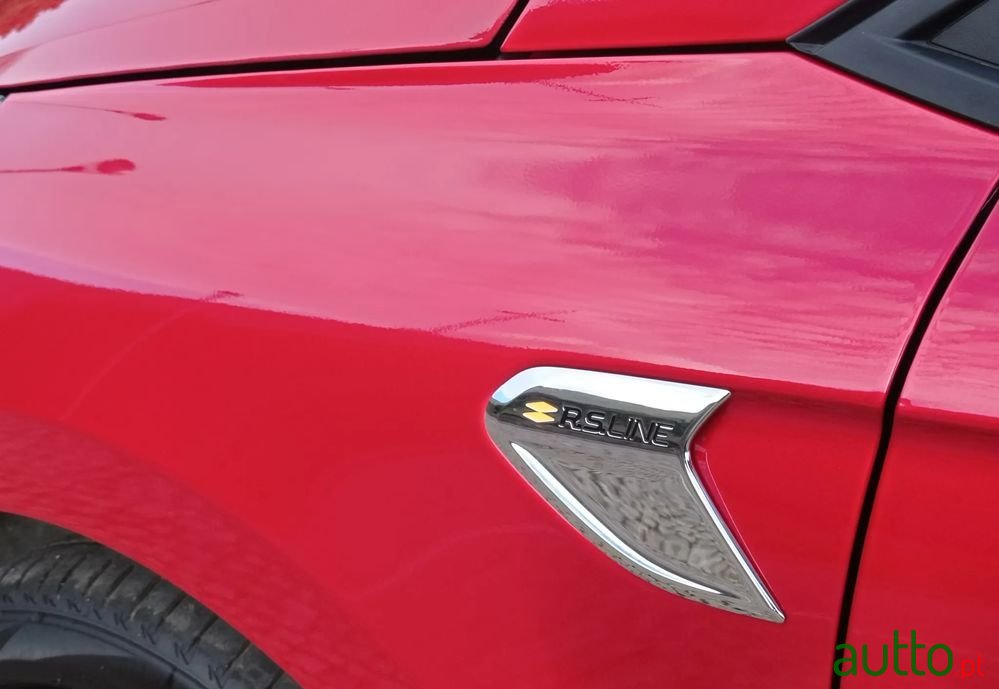 2022' Renault Clio 1.0 Tce Rs Line photo #4