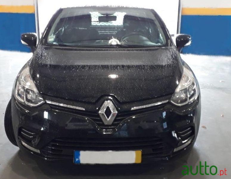 2017' Renault Clio photo #1