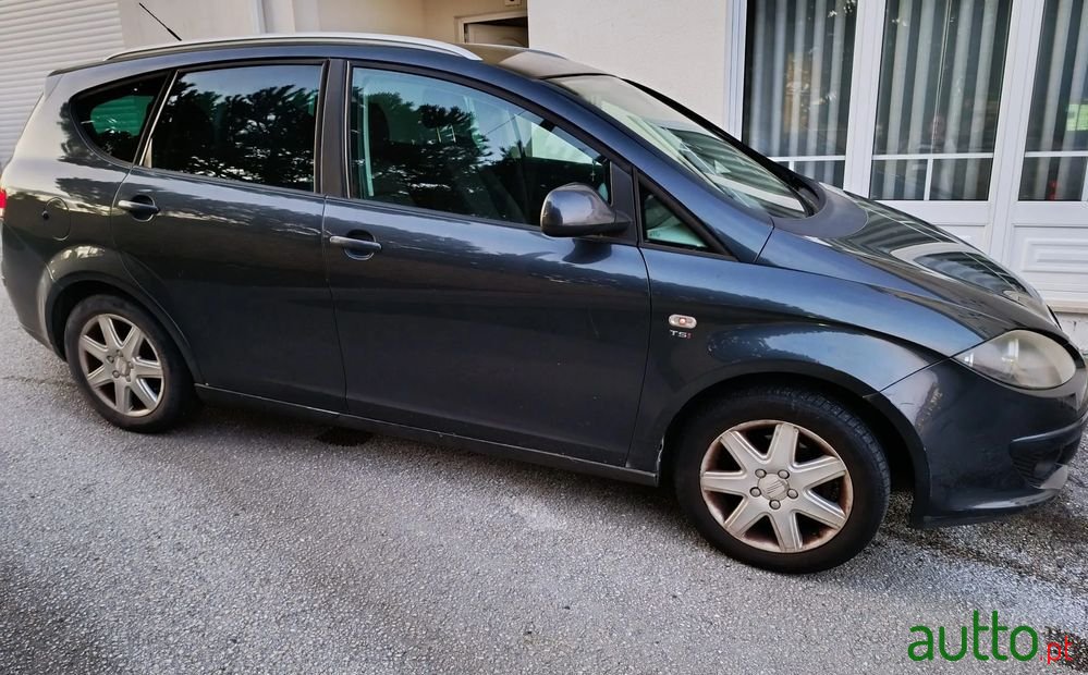 2009' SEAT Altea 1.4 Tsi Style photo #2