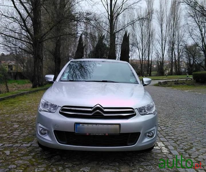 2013' Citroen C-Elysee 1.2 Vti Seduction photo #4