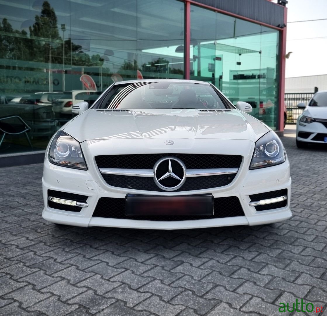 2012' Mercedes-Benz Slk-250 photo #2