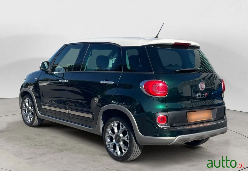2015' Fiat 500L 1.6 Mj Trekking S&S photo #3