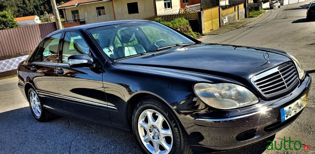 2001' Mercedes-Benz S-320 photo #3