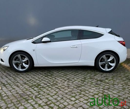 2015' Opel Astra Gtc Opc photo #1