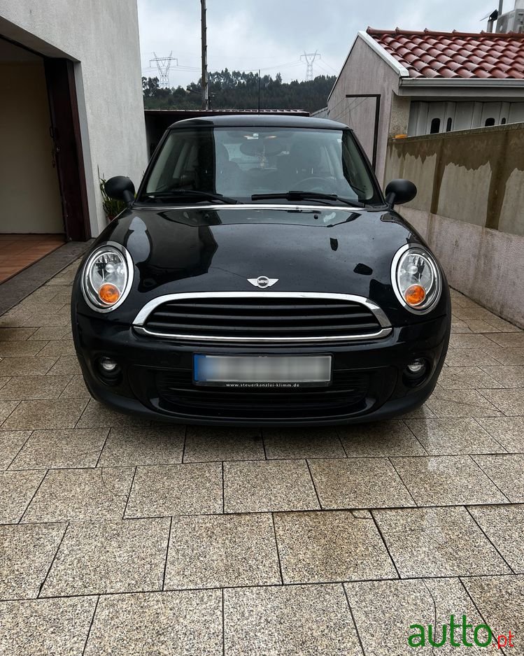2012' MINI One 3 Portas photo #1
