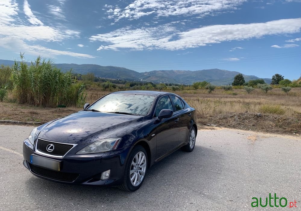 2007' Lexus IS D Luxury 26 photo #1