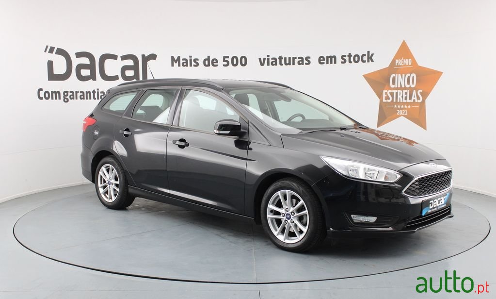 2017' Ford Focus Sw photo #1