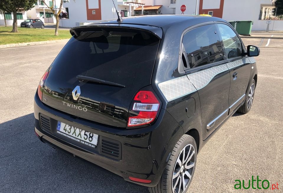 2019' Renault Twingo Exclusive photo #4