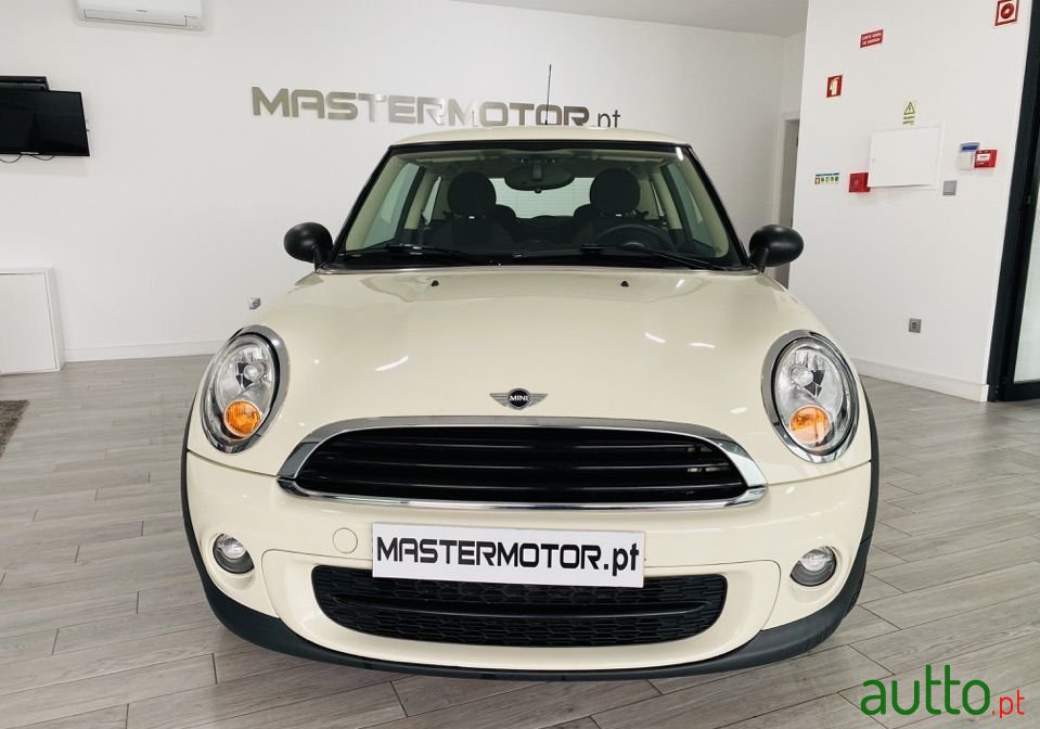 2013' MINI One photo #1