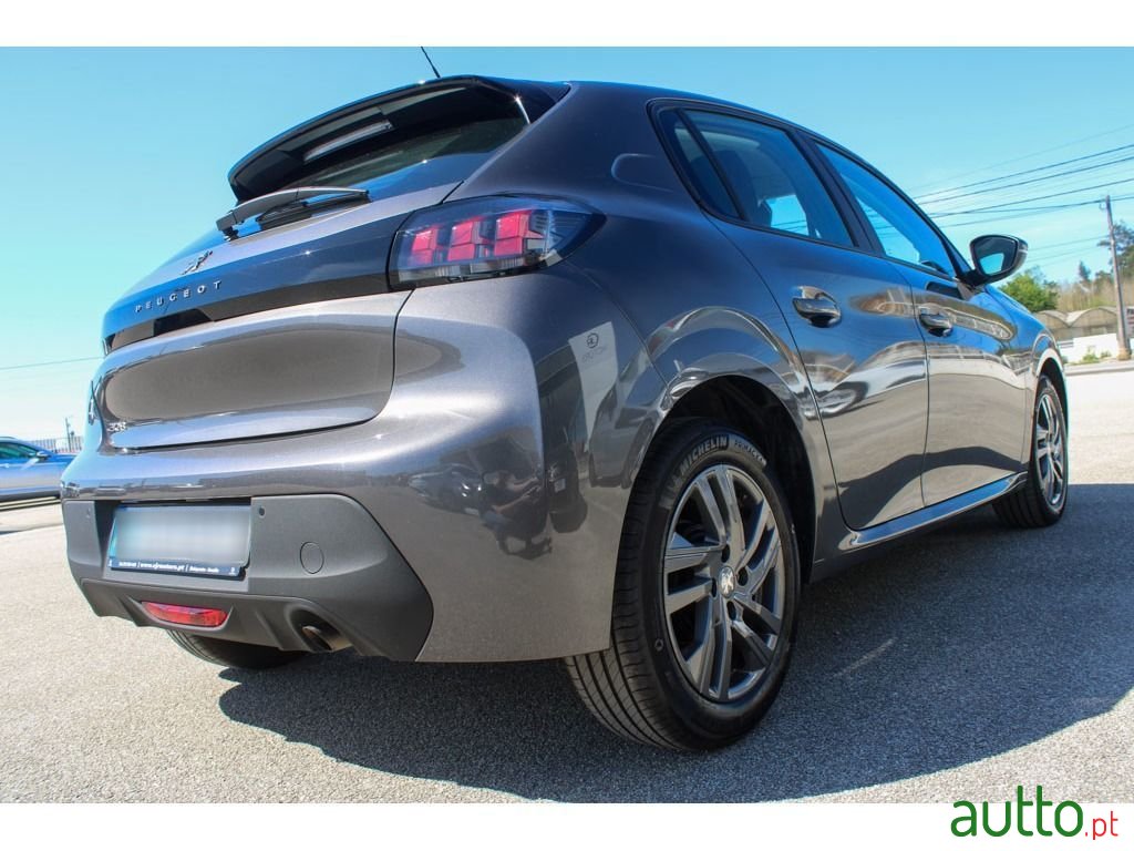2022' Peugeot 208 photo #5