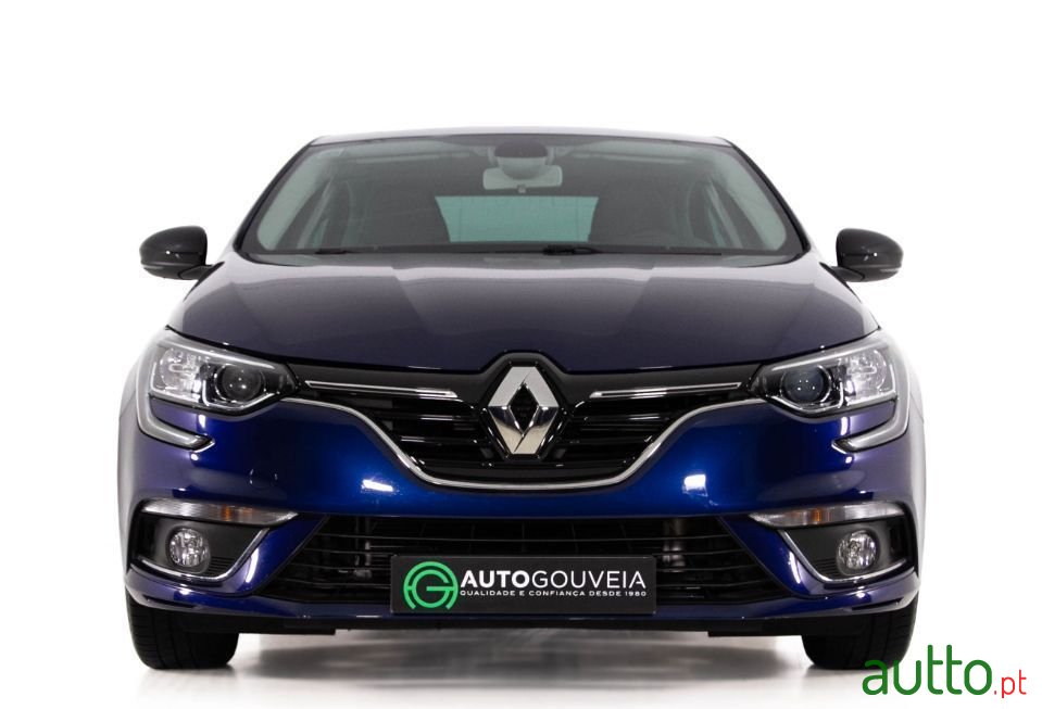 2019' Renault Megane photo #2