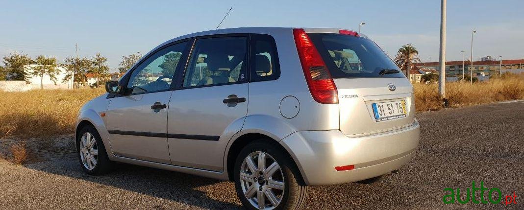 2002' Ford Fiesta 1.4 Tdci Ghia photo #3
