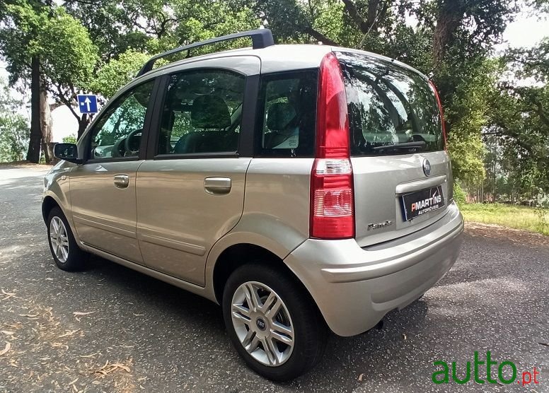 2005' Fiat Panda photo #4