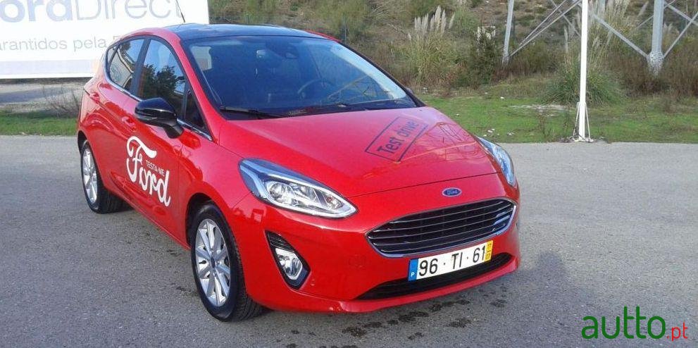 2017' Ford Fiesta photo #1