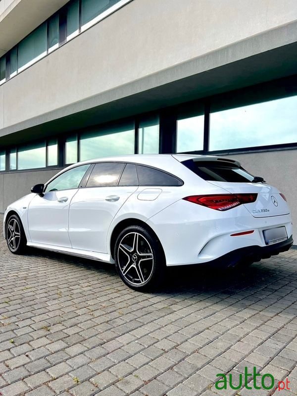 2021' Mercedes-Benz Cla-250 photo #3