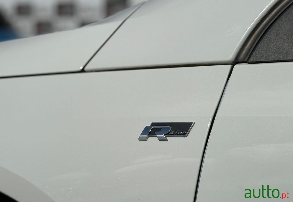 2012' Volkswagen Scirocco photo #4