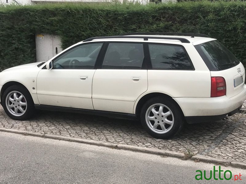 1999' Audi A4 1.9 Tdi Confort photo #5