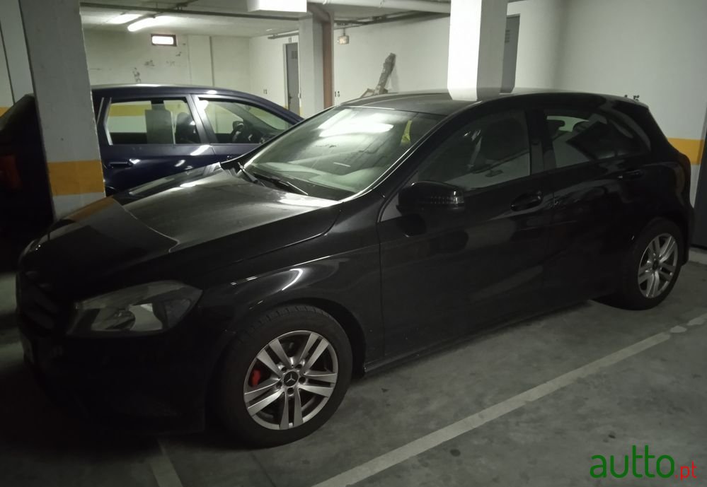 2013' Mercedes-Benz A 180 photo #6