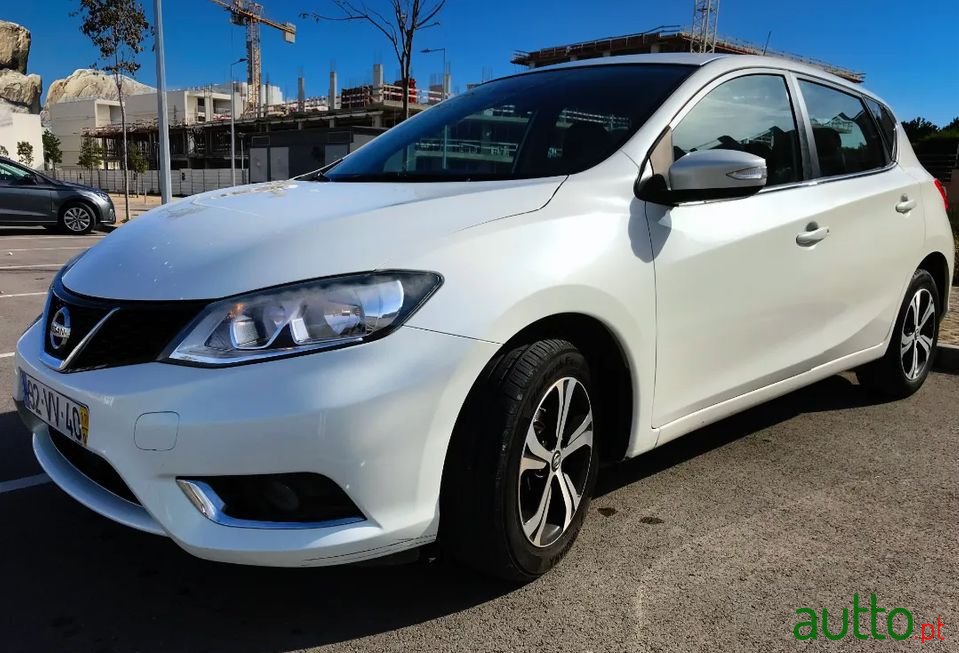 2017' Nissan Pulsar photo #1