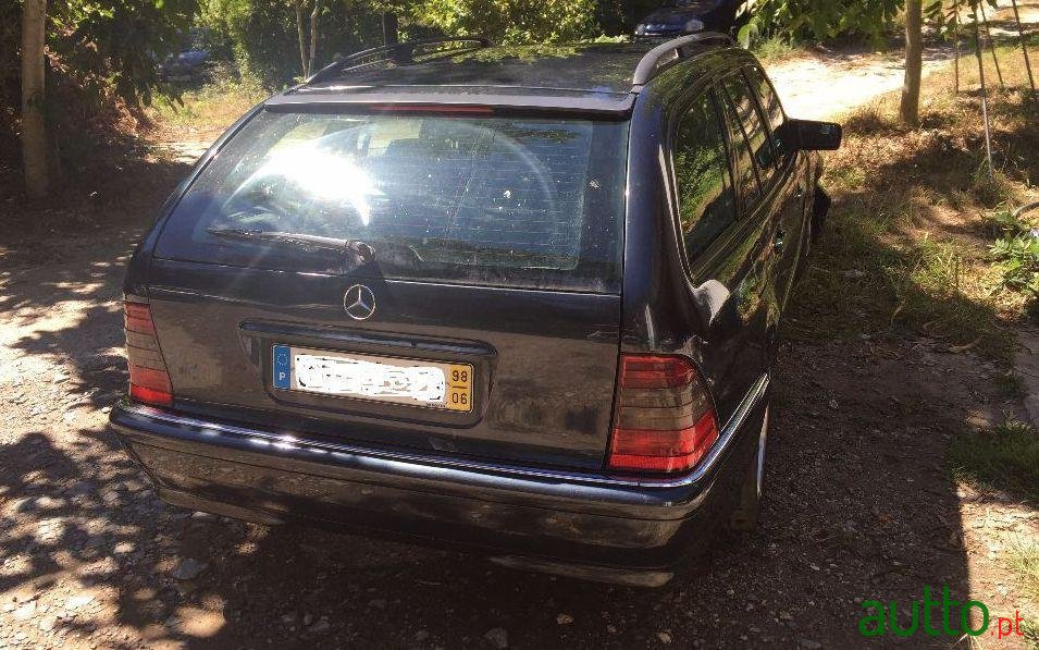 1998' Mercedes-Benz C-250 photo #5