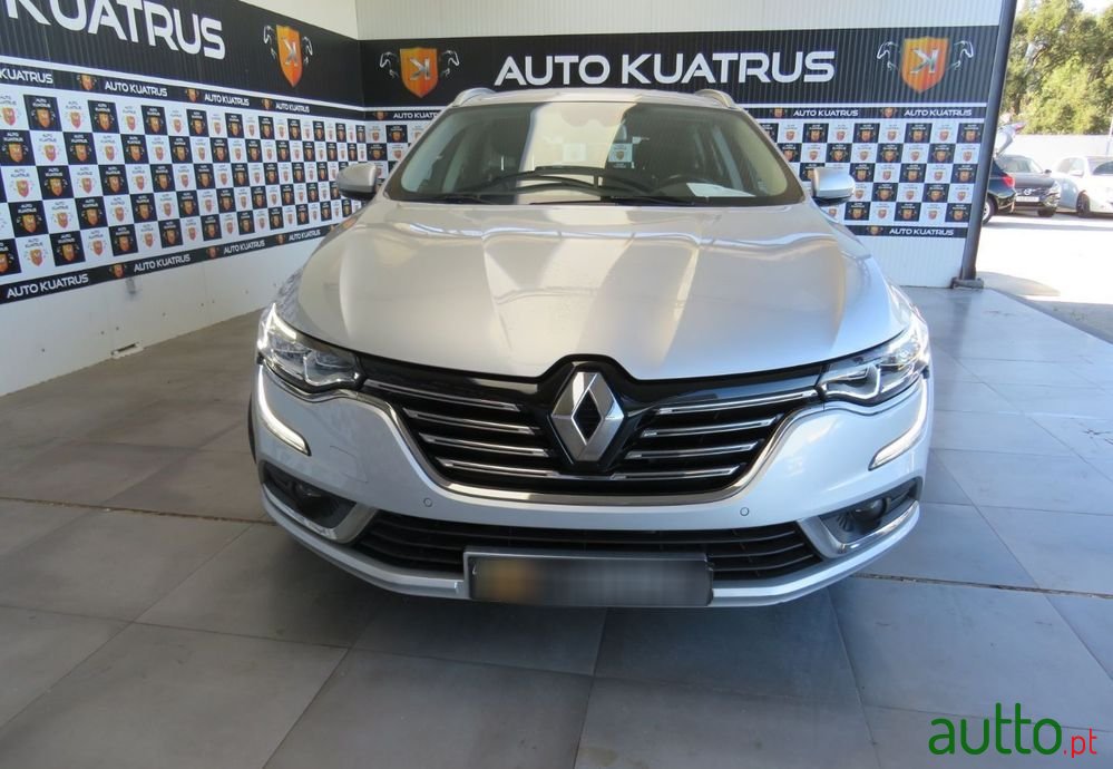 2017' Renault Talisman Sport Tourer photo #3