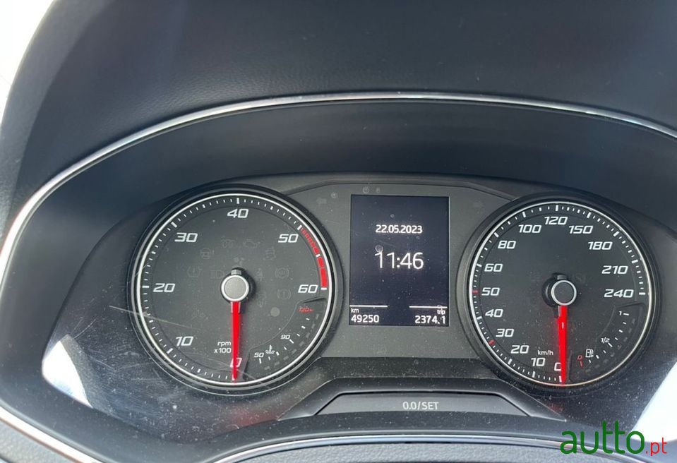 2018' SEAT Arona photo #5