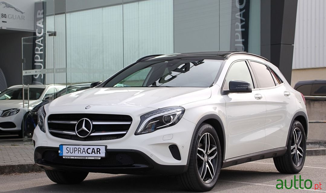 2016' Mercedes-Benz Gla-180 photo #1
