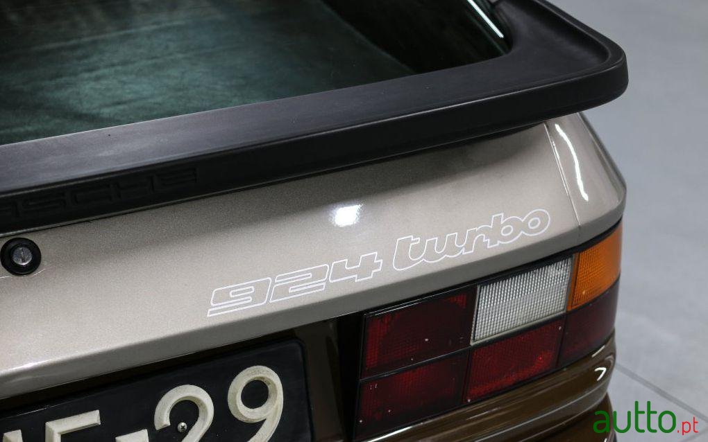 1981' Porsche 924 Turbo photo #3